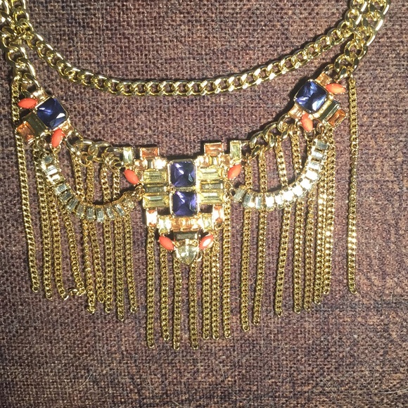 Chain link costume jewelry necklace - Picture 2 of 4